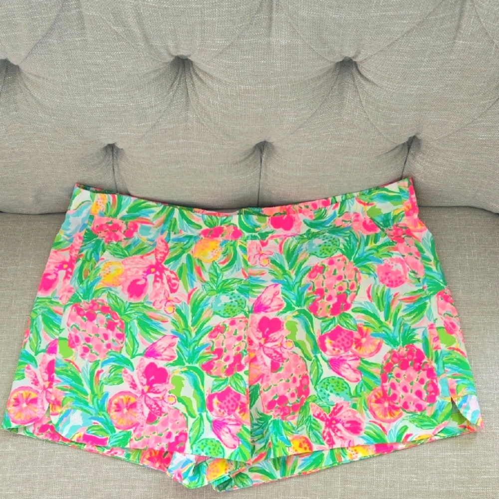 Lilly Pulitzer Ocean View Shorts Pear Necessities Pink and Green Shorts Size L - Picture 1 of 4